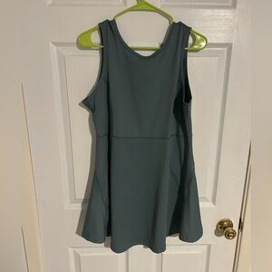 Heledo Women’s Athletic Dress size XL new with tags